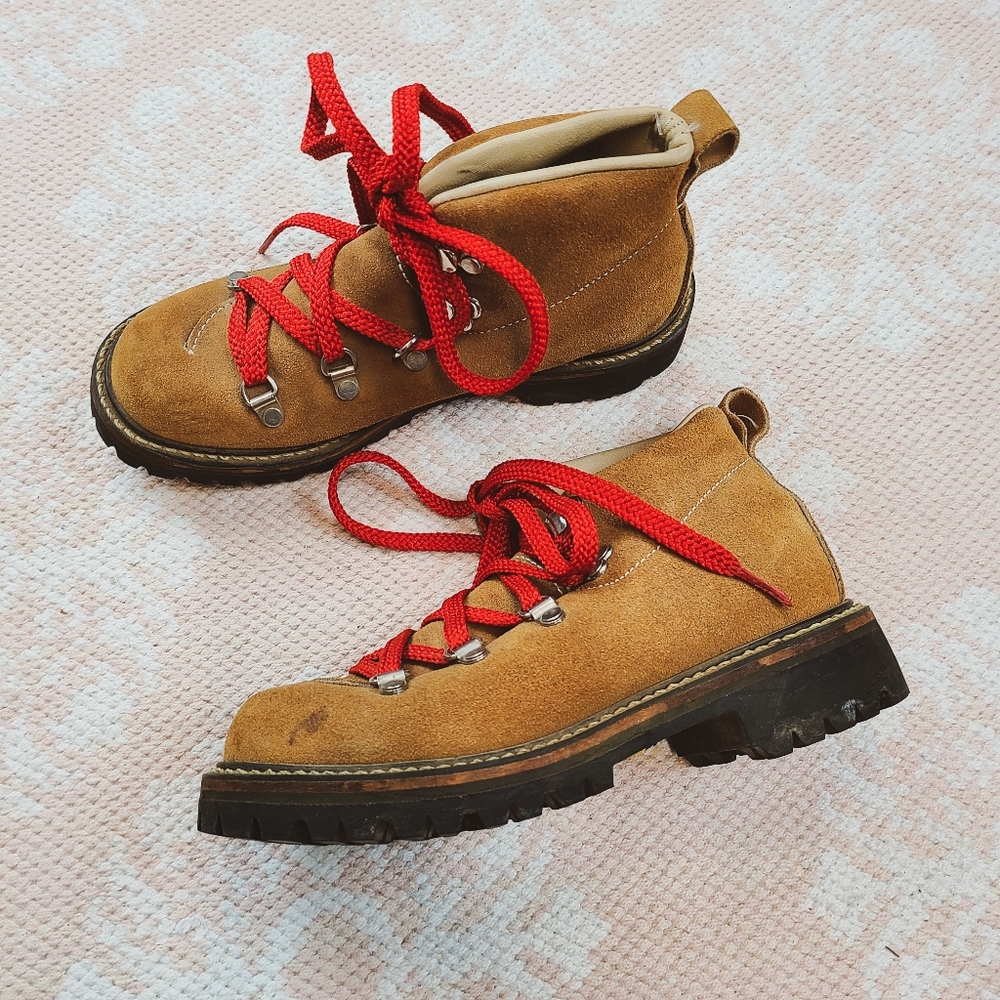 Weinbrenner Vibram Lace Up Leather Hiking Boots